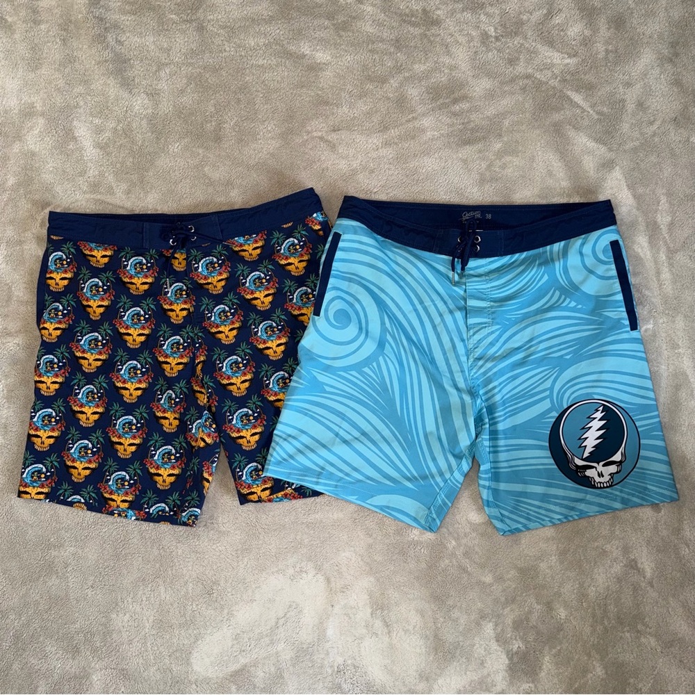 Lot of 2 Section 119 x Grateful Dead 8” #2 And #6 Board Shorts Men’s Size 38
